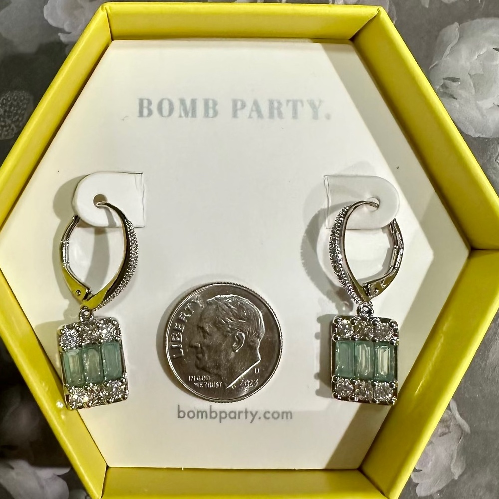 ✨ Bomb Party “Incredible Feeling” Earrings – Pacific Opal Glow! ✨